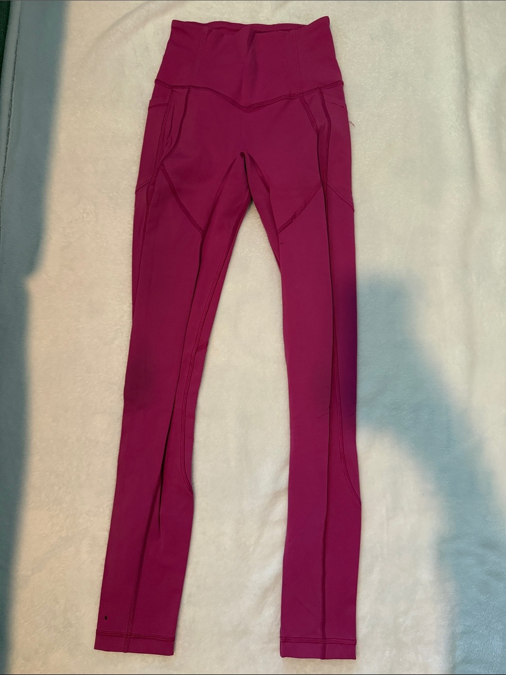 lululemon athletica all the right places leggings size 2 (one defect see pic)